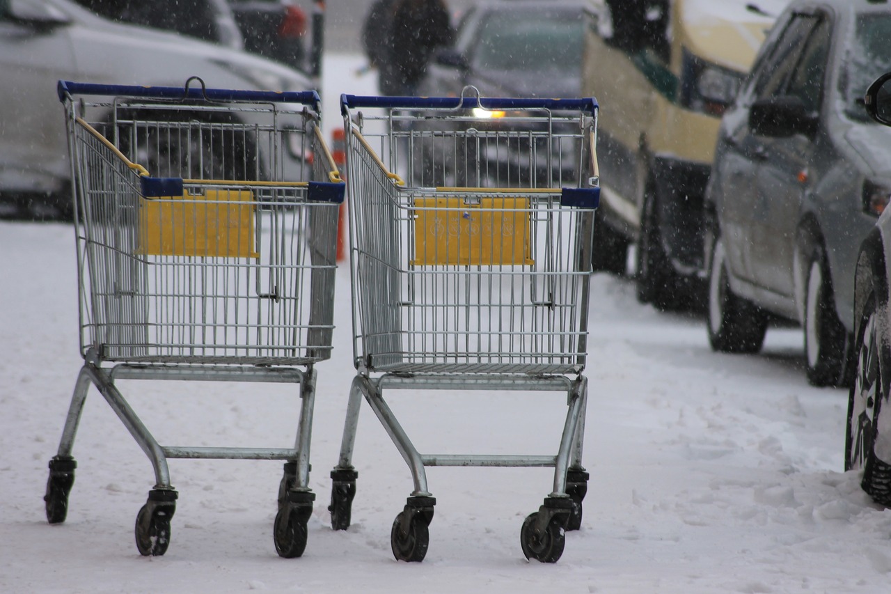 découvrez les dernières tendances de consommation qui transforment le marché. explorez comment les comportements des consommateurs évoluent et quelles stratégies les entreprises adoptent pour répondre à ces changements.