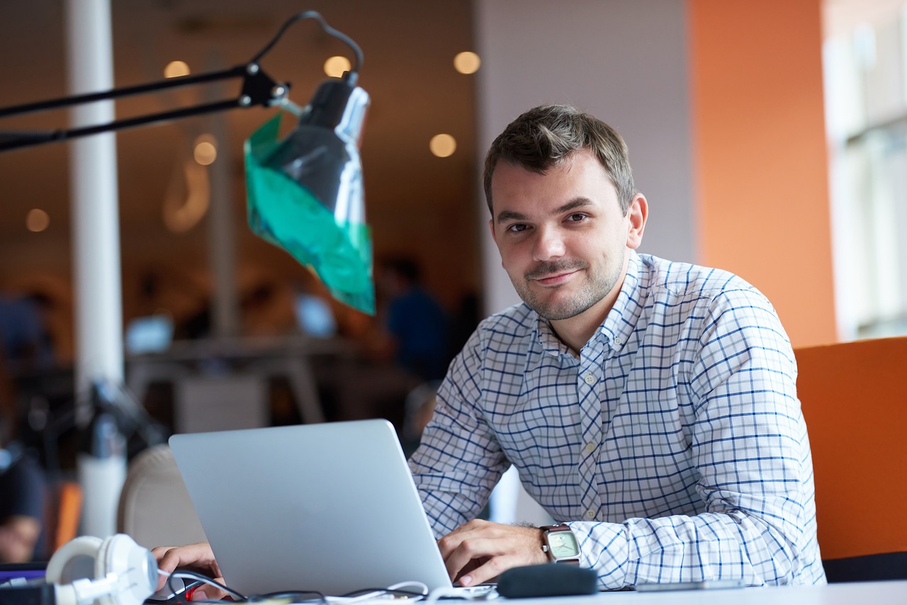 découvrez le monde fascinant des entrepreneurs : leurs défis, réussites et stratégies innovantes pour transformer des idées en entreprises florissantes. inspirez-vous de leur parcours et apprenez les clés du succès entrepreneurial.